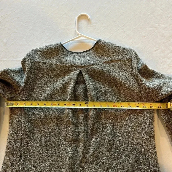Giorgio Armani Vintage Women’s 1970s 1980s Wool Gray Cardigan Sweater EUC‎ - Picture 7 of 8